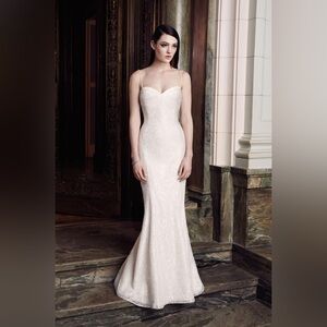2012 Mikaella Bridal Lace Wedding Dress